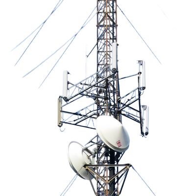 Wieża z drutem przewodowym o zgodności projektowej z normami ANSI/TIA-222-G-H-F i europejskimi normami EN w zakresie wydajności konstrukcyjnej