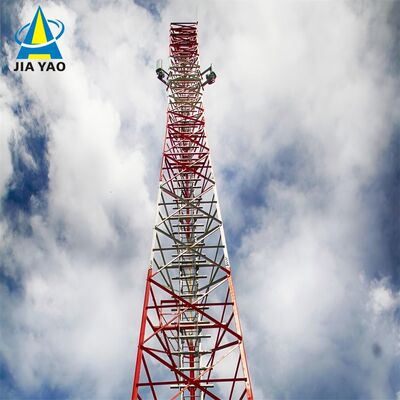 35 48 53M Q355 Stalowa wieża stalowa z trzema nogami, kątowa Niski koszt fundamentu dla zasięgu wiejskiej sieci 5G
