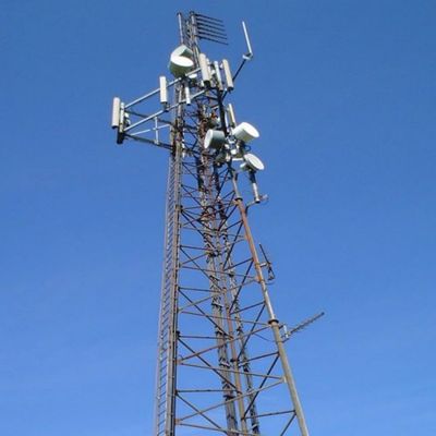 Tubular Telecom Steel 3 Legged Tower Sieć komórkowa 4G 5G Signal Radio Antenna Trójkątna wieża telekomunikacyjna i akcesoria