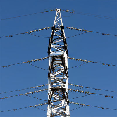 Elektryczna wysokonapięciowa wieża przesyłowa stalowy słup anteny monopol wieża
