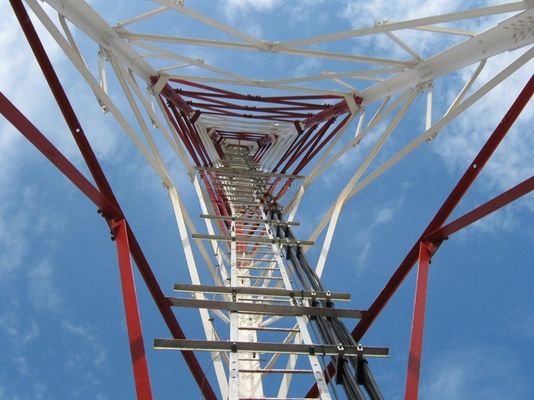 Trzy nogi stojące wolne sieć wieża 60 stopni kąt stalowy Telecom ocynkowany wieża stalowa