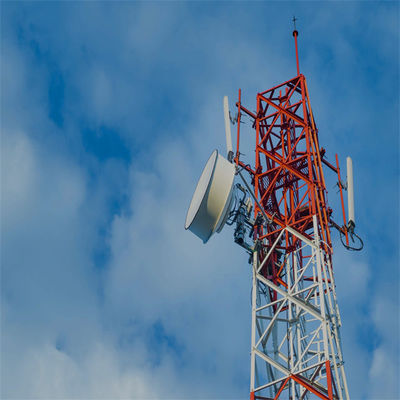 Bezprzewodowa antenka 5G wieża 4 nogi kąt stalowy