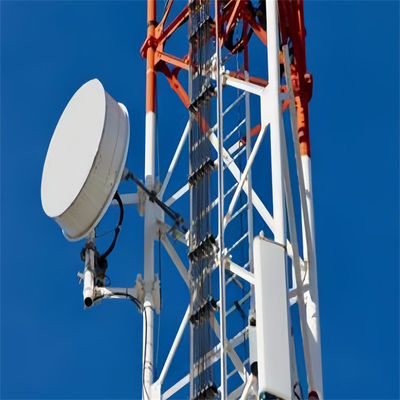 Antenna telekomunikacyjna Sieć GSM Wi-Fi Wieża komórkowa samoobsługowa 3 nogi Tubularna komórkowa wieża komunikacyjna mikrofalowa