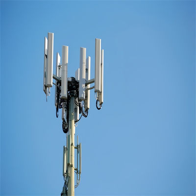 Wysoka samonośna konstrukcja stalowa wieża komunikacyjna monopołu 20m 30m 40m jednorurkowa okrągła słupka GSM