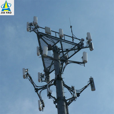 Gorąco ocynkowana wieża monopołu wielofunkcyjna 5g Internet, sygnał telefonu komórkowego, komunikacja