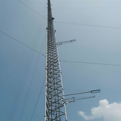 100 metrów Q345 Q235 Q420 Stalowa konstrukcja wieża z przyczepami anteny kątowa siatka komunikacyjna słup maszt wieża telekomunikacyjna