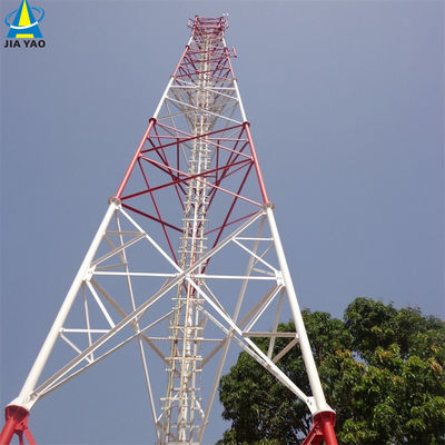 Okrągła stalowa Komunikacja Telefon komórkowy Samopodtrzymująca się wieża siatkowa Antenna Rurowy maszt 3 nogi