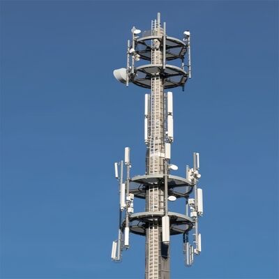 Wieża monopolska, wieża telekomunikacyjna zbudowana ze stali miękkiej i wysokowytrzymałej, zgodna z normami projektowymi EN 1991-1-4 i EN 1993-3-1 dla zapewnienia wydajności