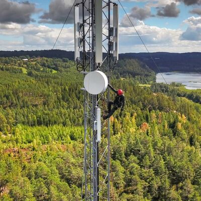 Wieża z drutem przewodowym o zgodności projektowej z normami ANSI/TIA-222-G-H-F i europejskimi normami EN w zakresie wydajności konstrukcyjnej