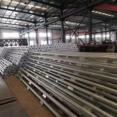 Ciężka 3 nogi wieża stalowa cewkowa zapewniająca silne wsparcie strukturalne