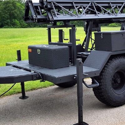 Teleskopowa sieć wieżowa 15-30M Galwanizowana stała ciężarówka Antenna komunikacyjna 40M/S Wiatroodporna