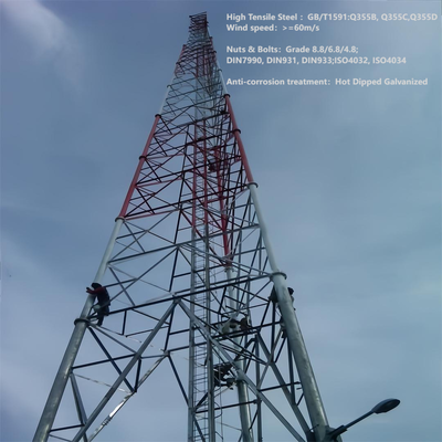 45 m 56 m 67 m 75 metrów Q355 Stalowa 3-rurowa wieża telekomunikacyjna dla uniwersyteckiego obszaru dydaktycznego