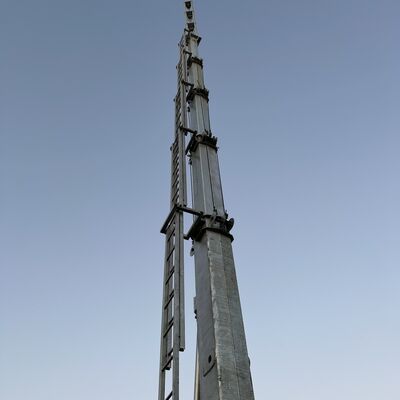12m - 25m Przenośna Teleskopowa Wieża Masztowa ze Stali dla Mobilnej Stacji Bazowej i Tymczasowego Nadzoru Wydarzeń z Elektrycznym Systemem Podnoszenia i Szybkim Rozkładaniem Podstawy